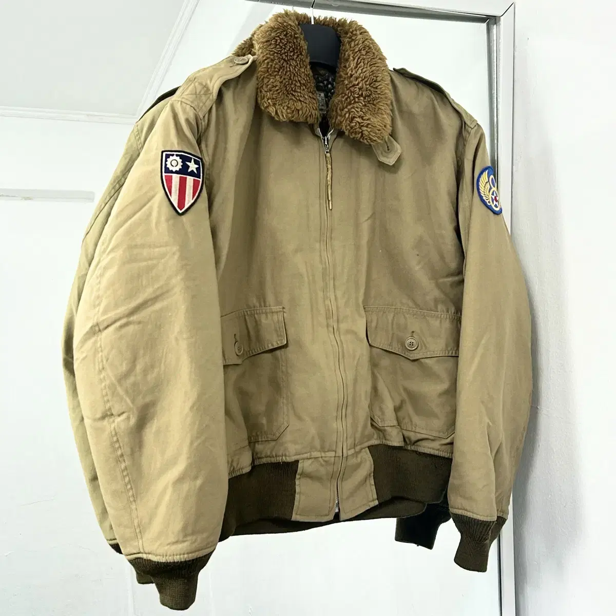 Stagg Coat B-10 무스탕 플라이트 자켓